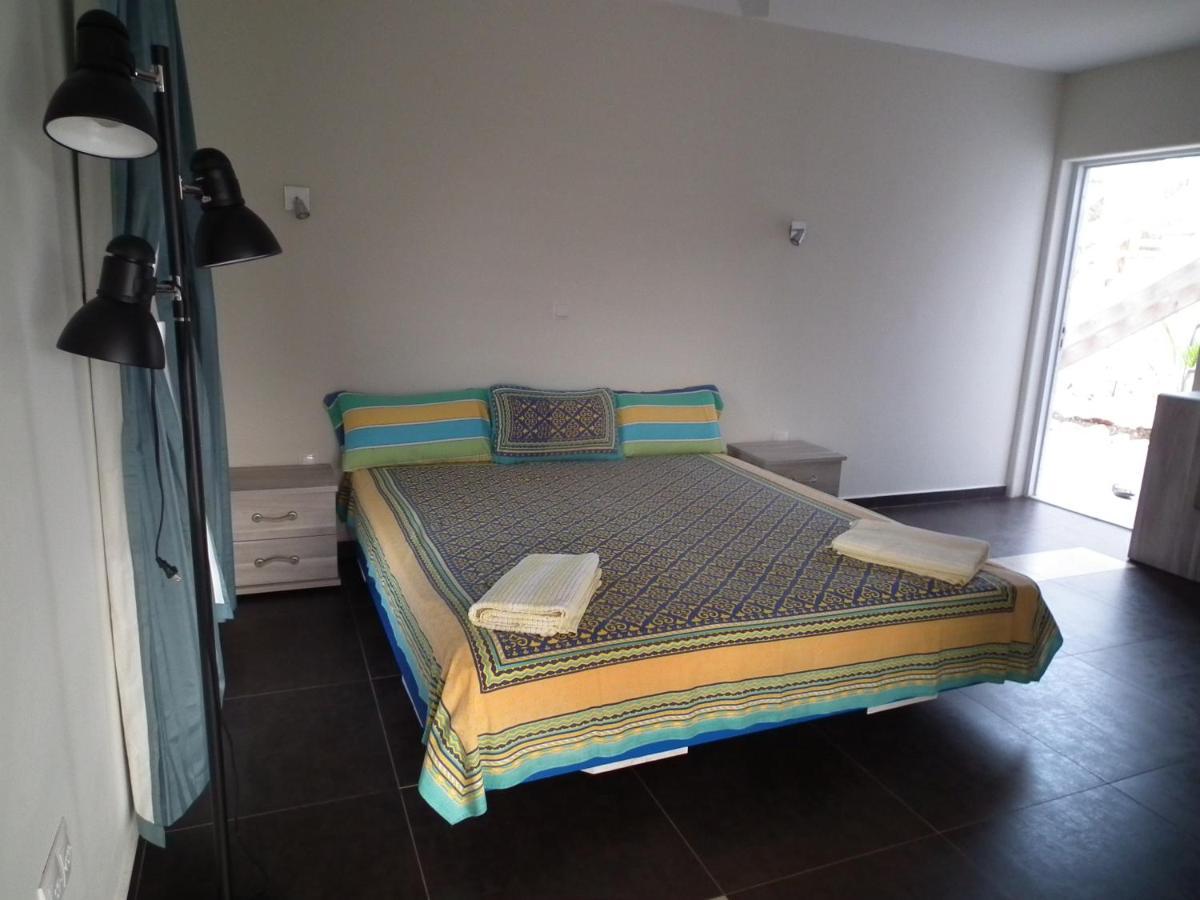 Don Genaro Apartments Barber Bagian luar foto